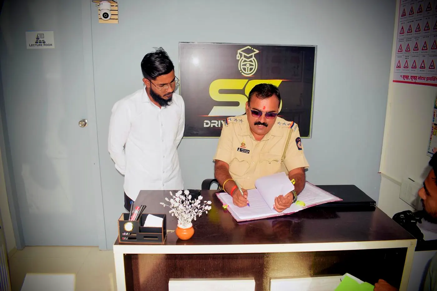 Akbar Shaikh co-founder SS Driving School Pune