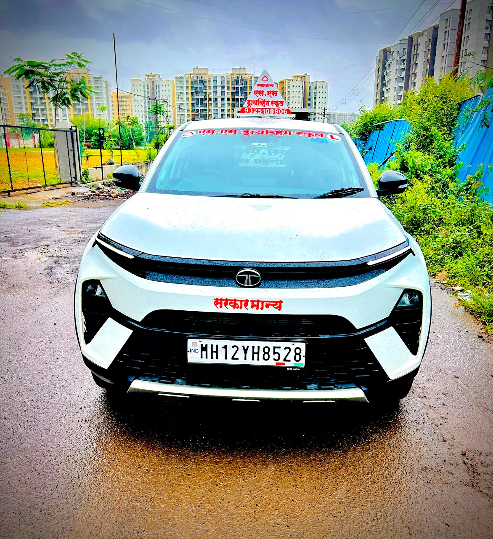 Tata Punch front view SS Driving School Pune